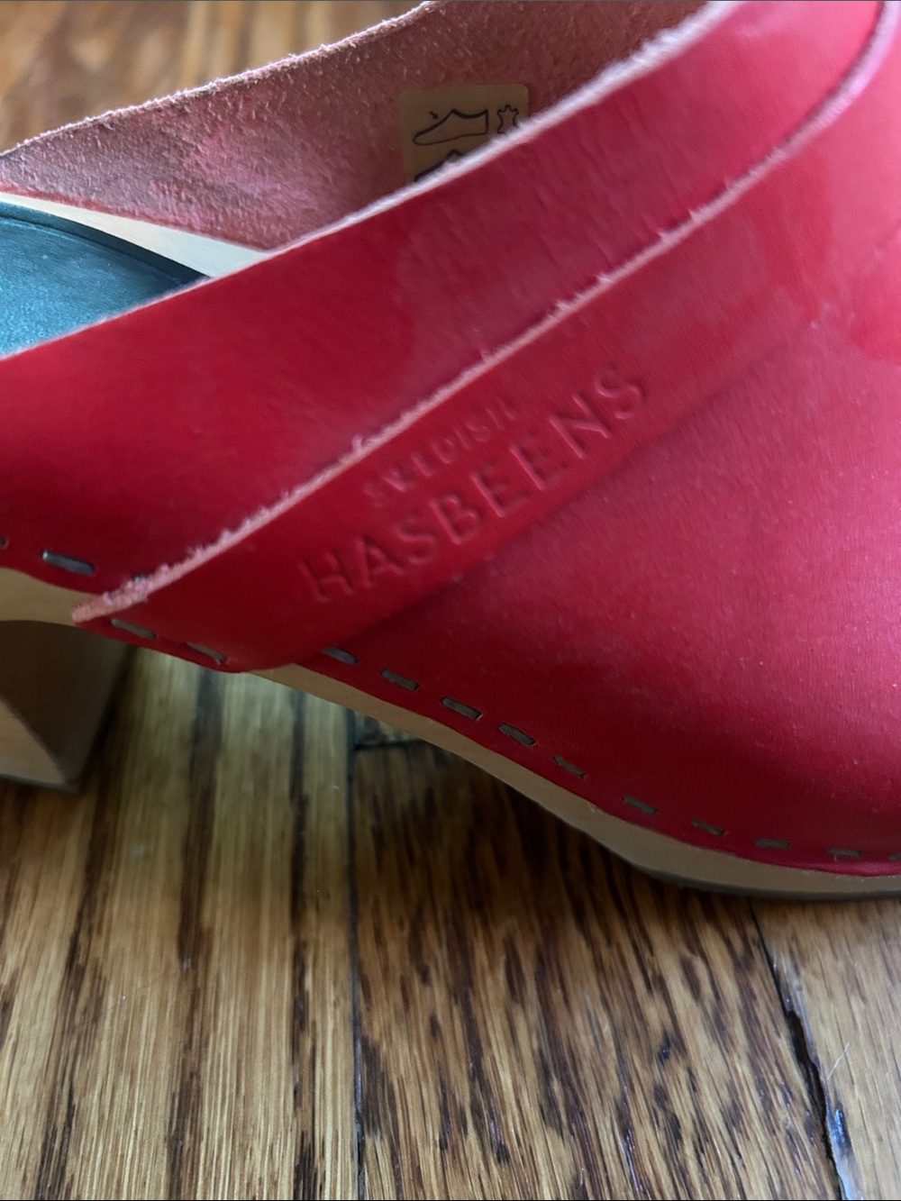Swedish Hasbeens Red Leather Clogs Mules - Picture 6 of 7